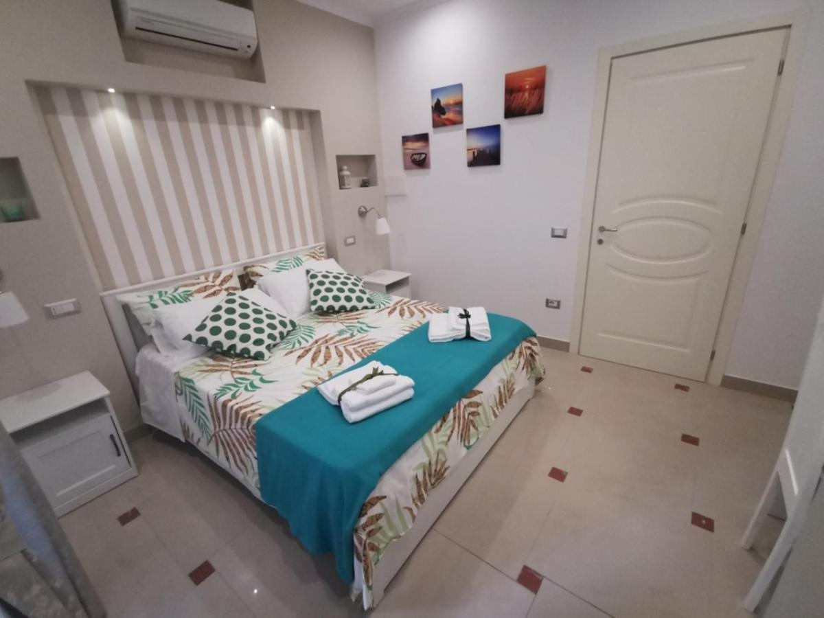 Le Stanze Di Eli E Gio Bed and Breakfast Castellammare di Stabia Eksteriør billede